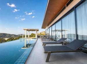 Ocean Sky Villa-6 Bedrooms Ocean View Pool Hillside Villa