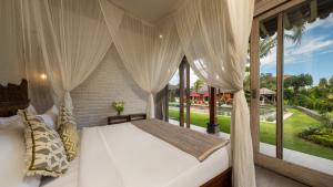 Villa Mannao by Villa Finder