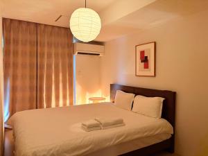 青葉邸-NIPPONBASHI Room 202-3 Min Walk to Kuromon Market 3BR 5 Beds Family Residence