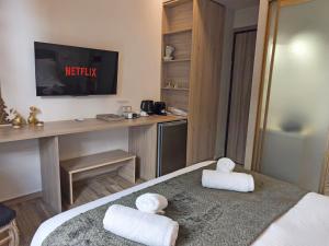 LuxuryStay Apartments near the Acropolis