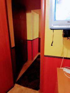 2 ком квартира Соборная-Макарова-Макдональдс 4 дивана WI-FI самый центр Николаева 2 этаж