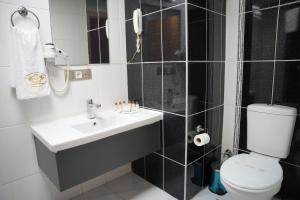 Mira Blue Hotel