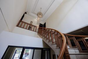 Urbanview Hotel Syariah Viero Condet