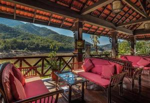 2 days Mekong cruise package with Mekong Lover Cruise from Houay Xay to Luang Prabang or Mekong cruise from Luang Prabang to Huay Xai - Thailand