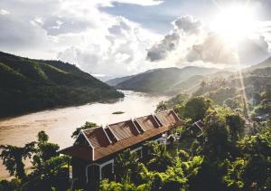 2 days Mekong cruise package with Mekong Lover Cruise from Houay Xay to Luang Prabang or Mekong cruise from Luang Prabang to Huay Xai - Thailand