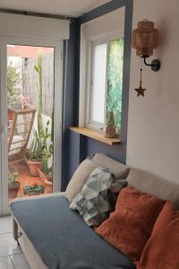 Nice Terrace near Beach
