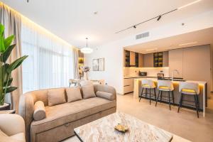 Serene Beige 3 Bedrooms apartment