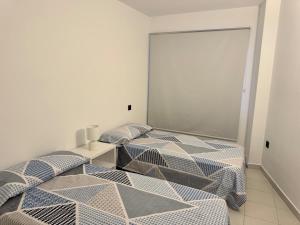 Apartamento con terraza vista mar y playa