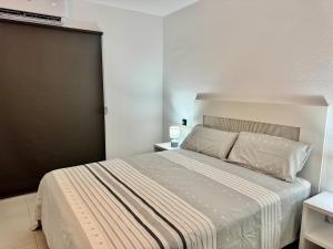 Apartamento con terraza vista mar y playa