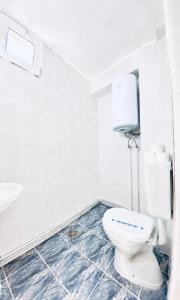 Camere de închiriat SINED