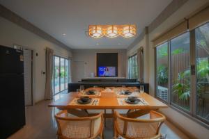 Peaceful 2BR Garden Villa with Private Pool, Rawai