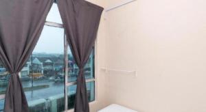 SPOT ON 89757 The Rooms JB