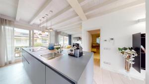 Sirmio Dream View Suite by Bookinggardalake