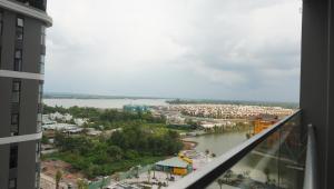 Campell hotel & apartment Vinhome Grand Park