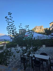 Latifi Guesthouse