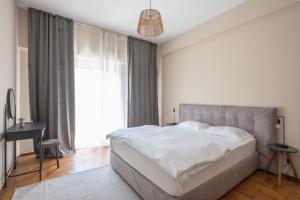 Cezanne Suite 145