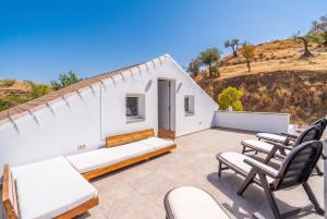 Cubos Violeta Rural House