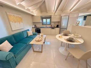 Sunset Suite Mytikas