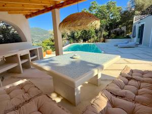 Villa Maison Magnolia with Infinity Pool & Sea View