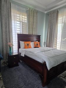 VC Heritage Residences