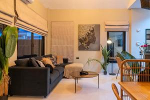 Villa Dusk- Peaceful Villa by SP Villa Management