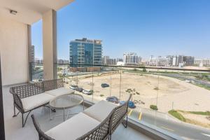 StayShort - Amazing 1-Bedroom in Al Barsha South Near to Dubai Adventures