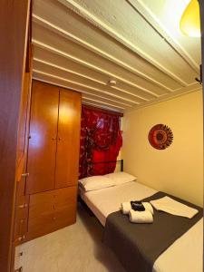 Neapolis Home by ADA