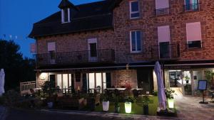 Hôtel Le Castanea Entre Aurillac et Marcolès Auvergne