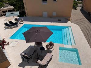 El Mondo Pool Apartment