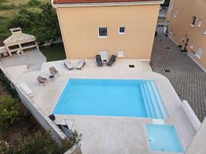 El Mondo Pool Apartment