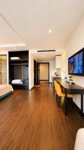 Hạ Long Homestay Sapphire ngắm pháo hoa