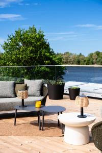 Jaanson Residences with Free Sauna & Free Parking
