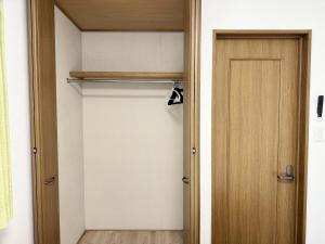 IVTaito area,3 people,3-minute walk to station, 2-tatami beds,family type