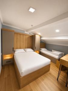 Ena Suites