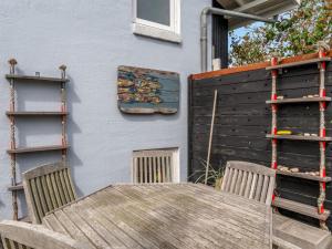 Holiday Home Kurt - 600m from the sea by Interhome