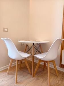 Twins Apartments