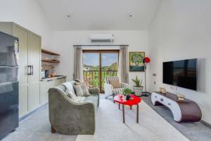Villaggio Felicita B403 by tisyastays Luxe 1BHK