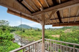 ArtVilla Sidemen River