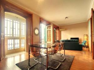 Apartment Sunny Cervantes mit privatem Balkon by Interhome