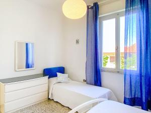 Apartment Al mare-2 by Interhome