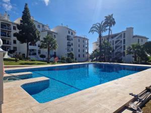 Riviera del Sol, walking distance to the beach