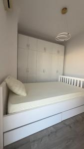 Lake View 3 bedroom Prime Tirana Location