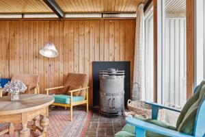 Cozy Vacation Home with Terrace & Beautiful Views