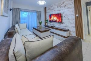 Cozy Lavington 1BR, walk to malls and hangouts