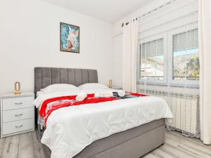 Apartment Dijana by Interhome