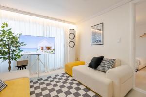 DMC Stn, 3BR, 2BA, Fits7, Free Luggage, Hongdae