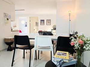 DMC Stn, 3BR, 2BA, Fits7, Free Luggage, Hongdae