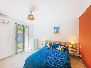 Apartment Croix du Sud by Interhome
