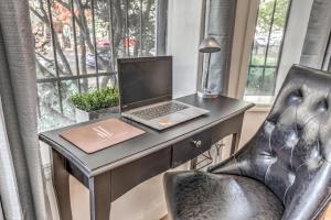 Walkable Studio in Central West End | Near Barnes Jewish | St. Louis MO