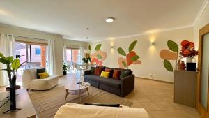 Santa Maria N - Shared Pool - 8 Guests - Albufeira